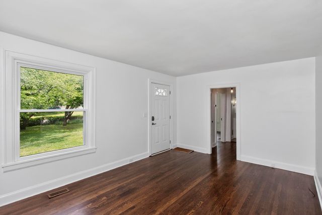 3520 Kennedy Ave, Nashville, TN 37216