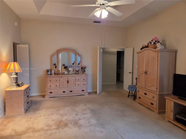 17594 SW 12th St, Pembroke Pines, FL 33029