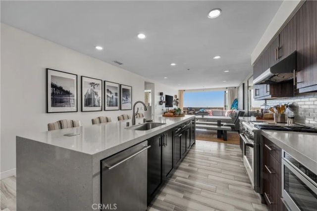 700 S The Strand 106, Oceanside, CA 92054