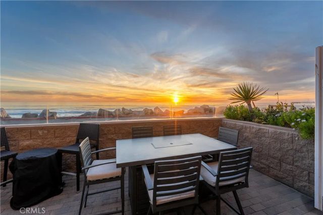 700 S The Strand 106, Oceanside, CA 92054