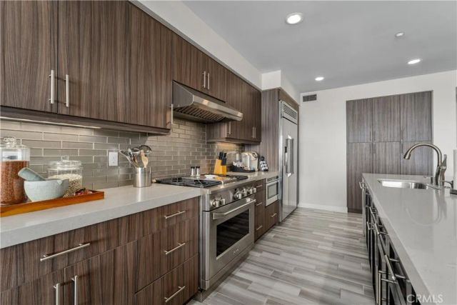 700 S The Strand 106, Oceanside, CA 92054