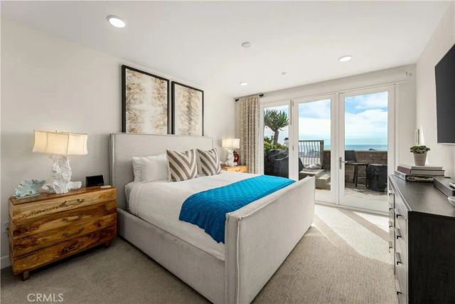 700 S The Strand 106, Oceanside, CA 92054