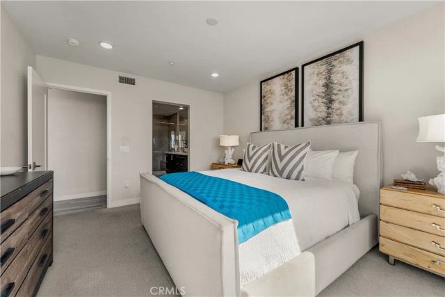 700 S The Strand 106, Oceanside, CA 92054