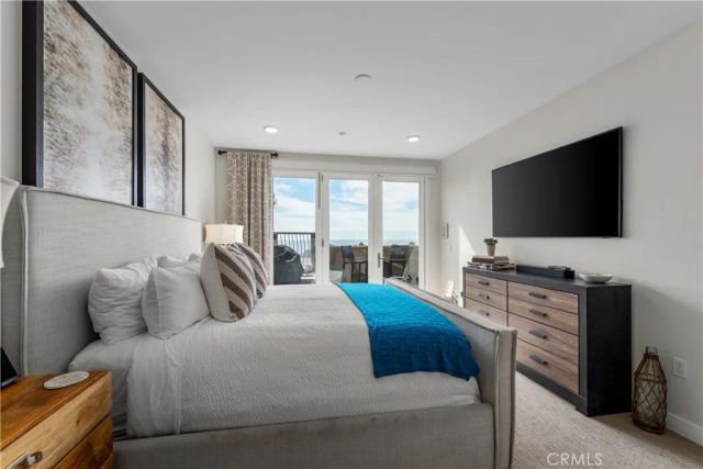 700 S The Strand 106, Oceanside, CA 92054