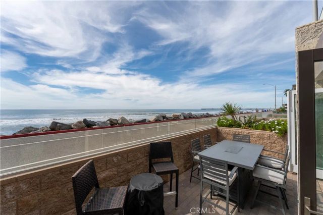 700 S The Strand 106, Oceanside, CA 92054