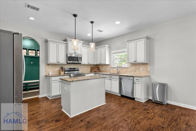 95 Flemington Oaks Drive, Hinesville, GA 31313