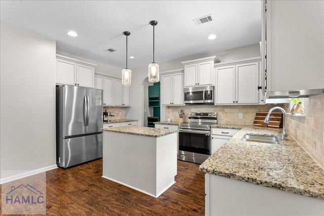 95 Flemington Oaks Drive, Hinesville, GA 31313