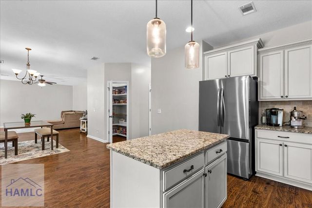 95 Flemington Oaks Drive, Hinesville, GA 31313