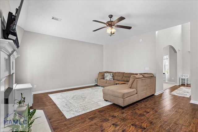 95 Flemington Oaks Drive, Hinesville, GA 31313