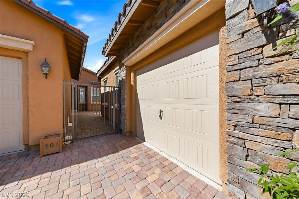 501 Wildflower Avenue, Henderson, NV 89011 — photo 3