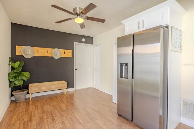 10002 OAKENGATE PLACE, Tampa, FL 33624