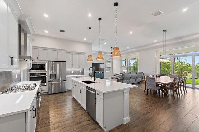 13841 SE Blackwood Drive, Port St. Lucie, Port St Lucie, FL 34984