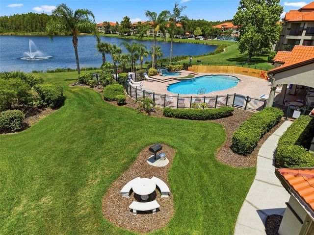 18106 PEREGRINES PERCH PLACE 5302, Lutz, FL 33558