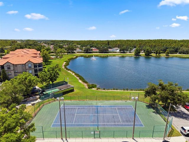18106 PEREGRINES PERCH PLACE 5302, Lutz, FL 33558