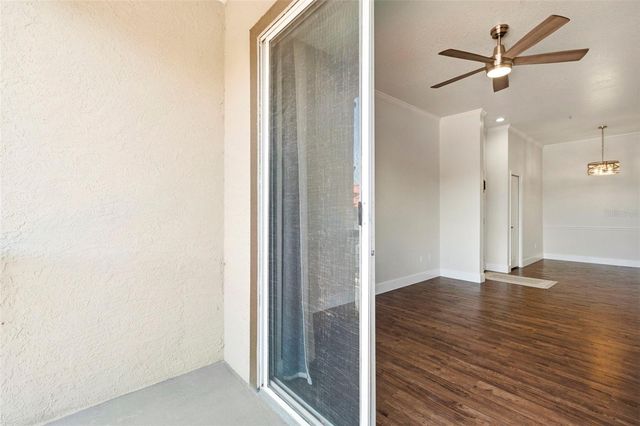 18106 PEREGRINES PERCH PLACE 5302, Lutz, FL 33558