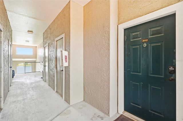 18106 PEREGRINES PERCH PLACE 5302, Lutz, FL 33558