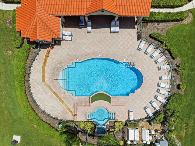 18106 PEREGRINES PERCH PLACE 5302, Lutz, FL 33558