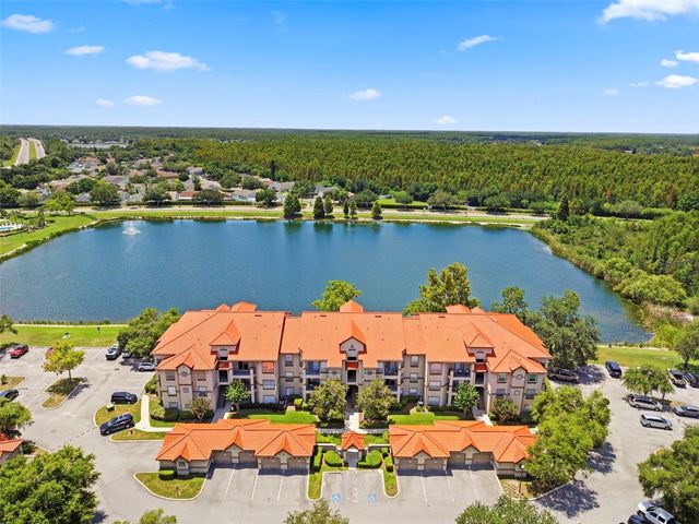 18106 PEREGRINES PERCH PLACE 5302, Lutz, FL 33558
