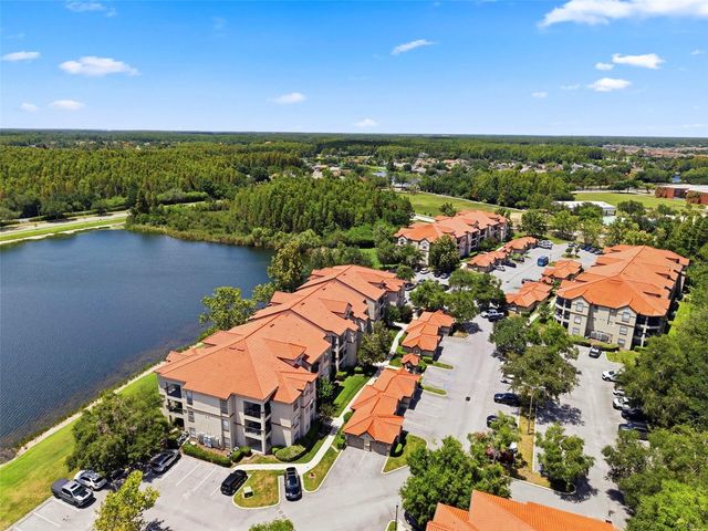 18106 PEREGRINES PERCH PLACE 5302, Lutz, FL 33558
