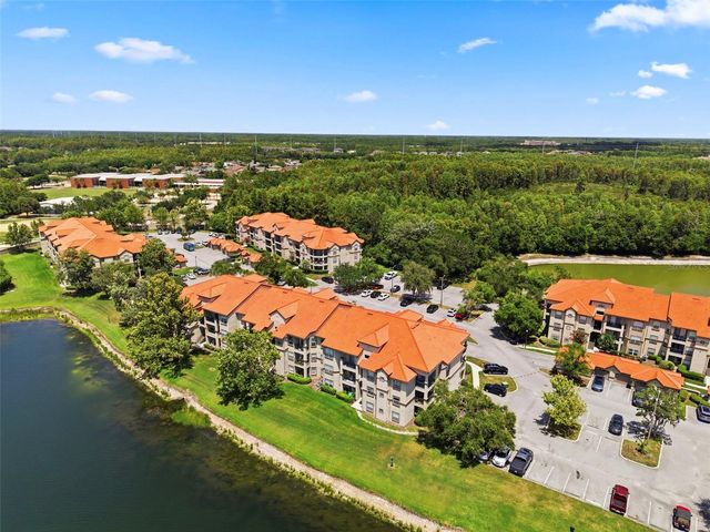 18106 PEREGRINES PERCH PLACE 5302, Lutz, FL 33558