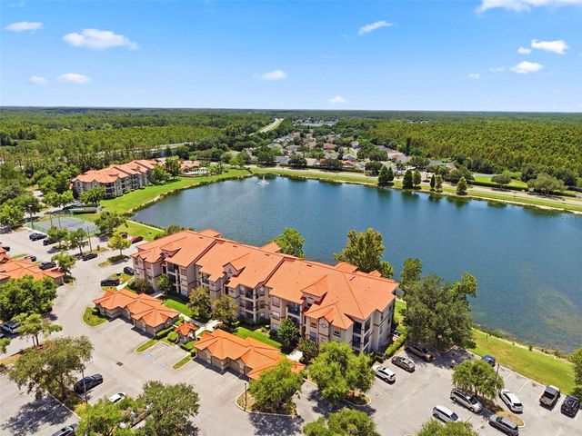 18106 PEREGRINES PERCH PLACE 5302, Lutz, FL 33558