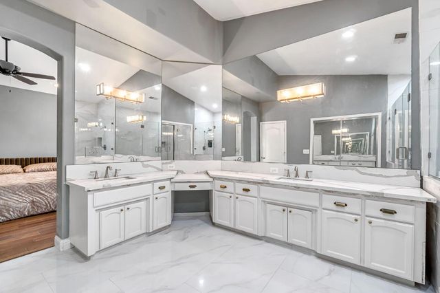 12 Breeze Way, Madera, CA 93637