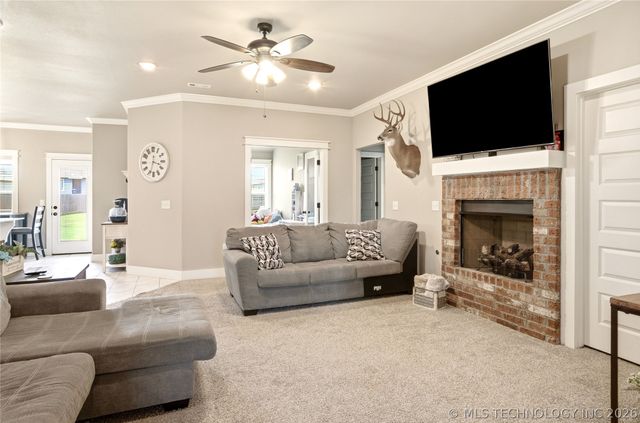 1807 E Endura Park Drive, Siloam Springs, AR 72761