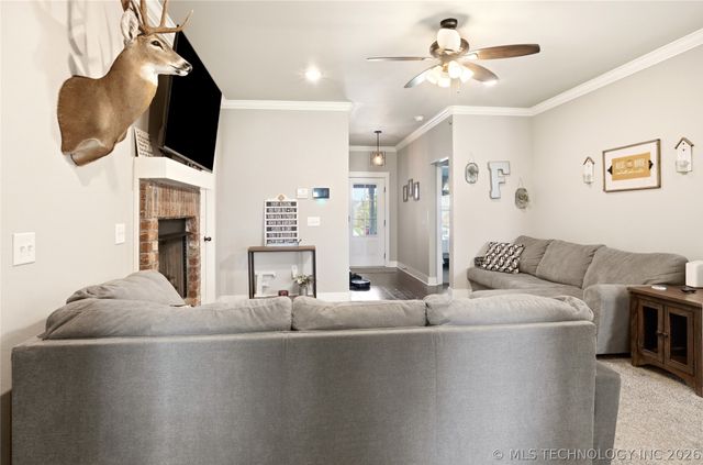 1807 E Endura Park Drive, Siloam Springs, AR 72761