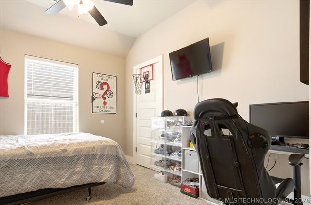 1807 E Endura Park Drive, Siloam Springs, AR 72761