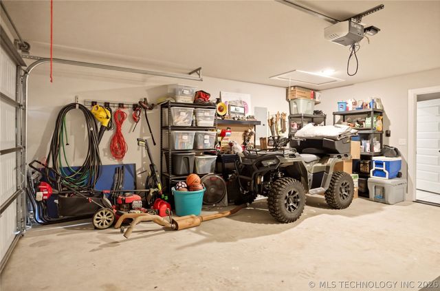 1807 E Endura Park Drive, Siloam Springs, AR 72761