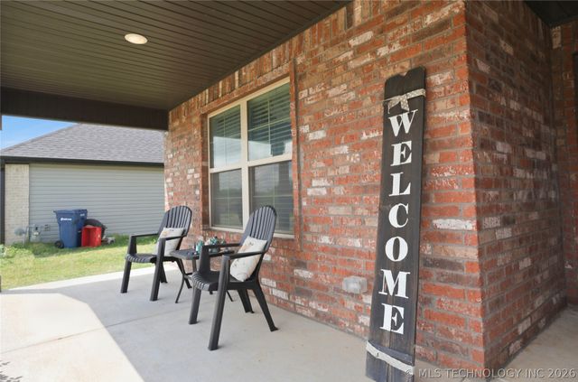 1807 E Endura Park Drive, Siloam Springs, AR 72761