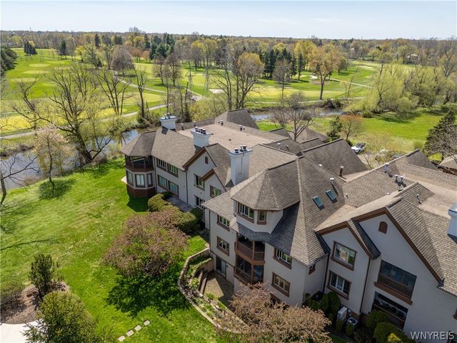 182 Castlebrooke Lane, Amherst, NY 14221