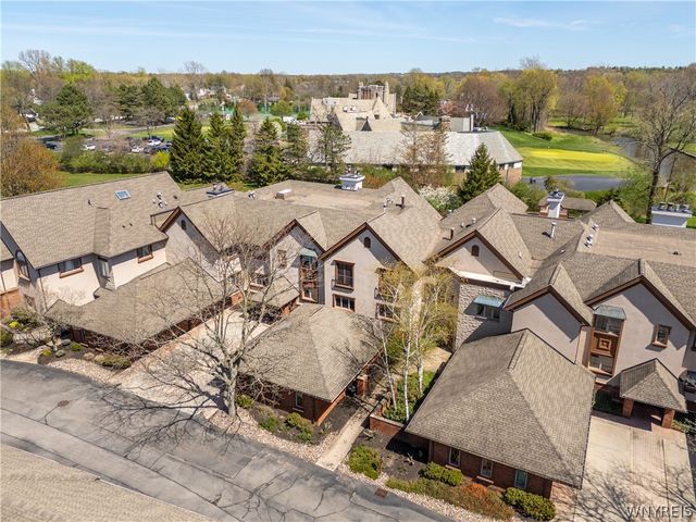 182 Castlebrooke Lane, Amherst, NY 14221