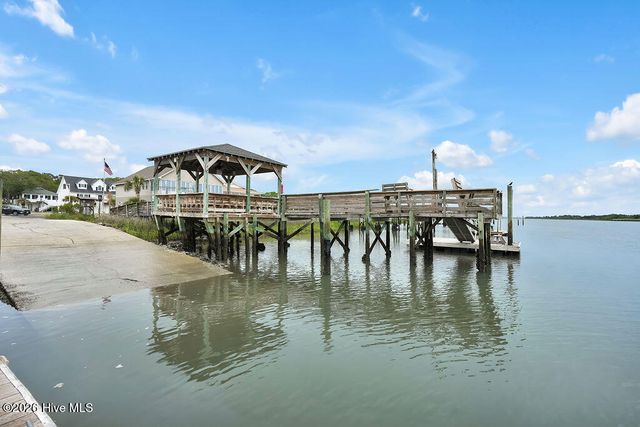 2829 E Gangplank Lane SW, Supply, NC 28462