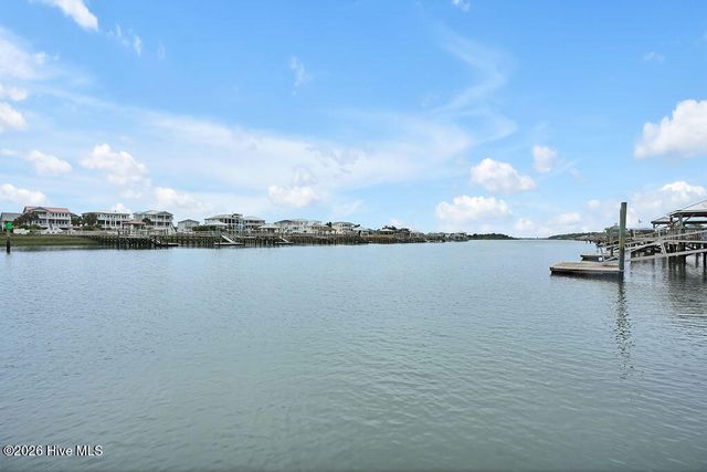 2829 E Gangplank Lane SW, Supply, NC 28462