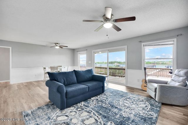 2829 E Gangplank Lane SW, Supply, NC 28462