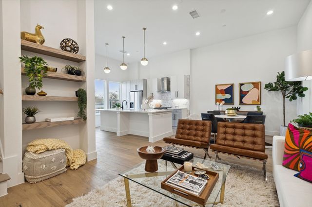 4208 Live Oak Street 201, Dallas, TX 75204