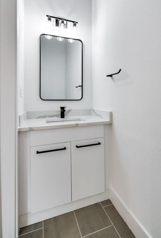 4208 Live Oak Street 201, Dallas, TX 75204