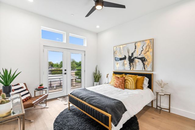 4208 Live Oak Street 201, Dallas, TX 75204