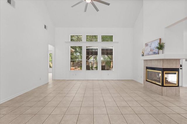 311 Lake Front Drive, League City, TX 77573