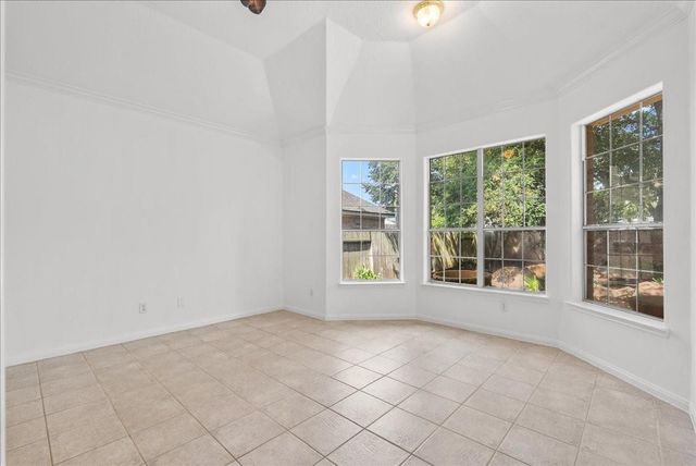 311 Lake Front Drive, League City, TX 77573