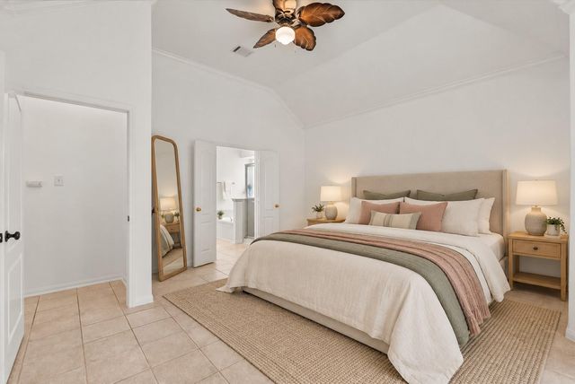 311 Lake Front Drive, League City, TX 77573