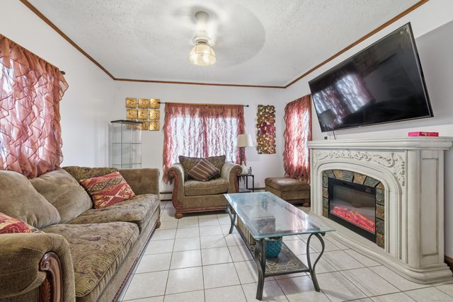 95 Park Avenue, Derby, CT 06418