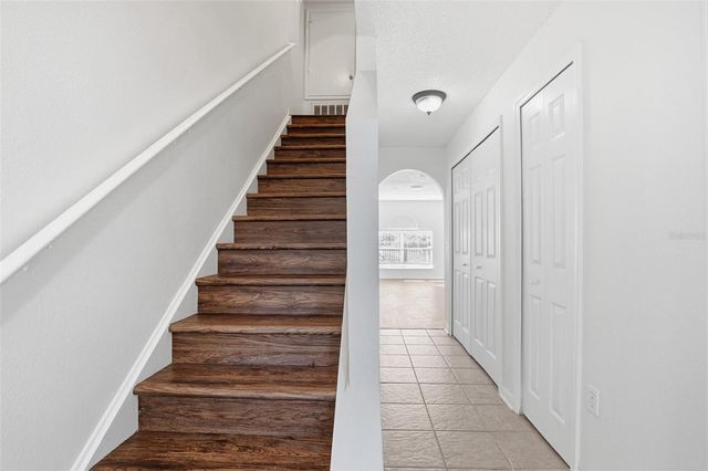 1046 BRENTON LEAF DRIVE, Ruskin, FL 33570