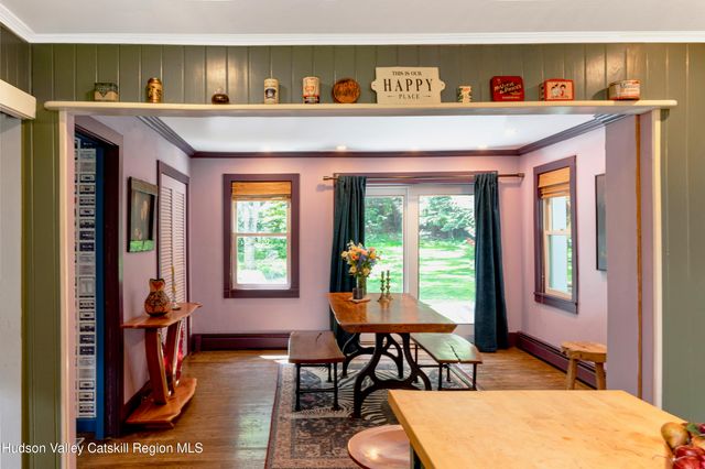15 Chipmunk Lane, Woodstock, NY 12498