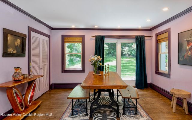 15 Chipmunk Lane, Woodstock, NY 12498