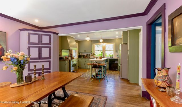 15 Chipmunk Lane, Woodstock, NY 12498