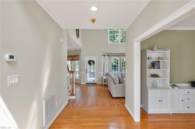 20218 Olde Towne CT, Smithfield, VA 23430