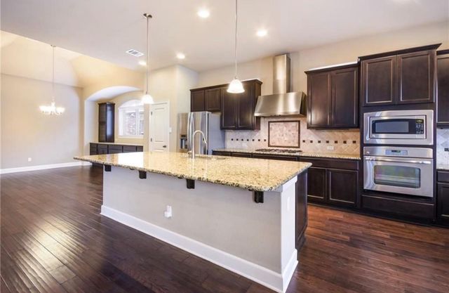 213 Simmons DR, Cedar Park, TX 78613