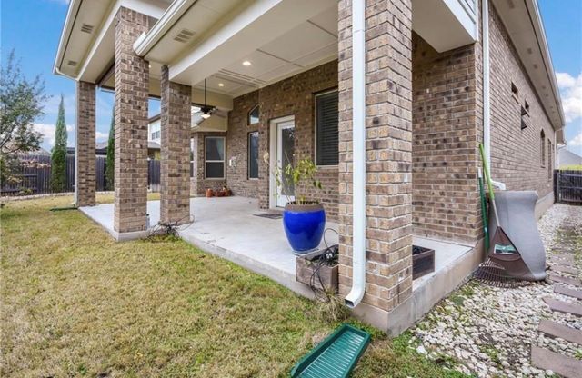 213 Simmons DR, Cedar Park, TX 78613